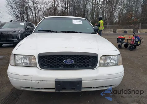 2010 Ford Crown Victoria Police/Police Interceptor из США, поврежденный, VIN 2FABP7BV2AX135091